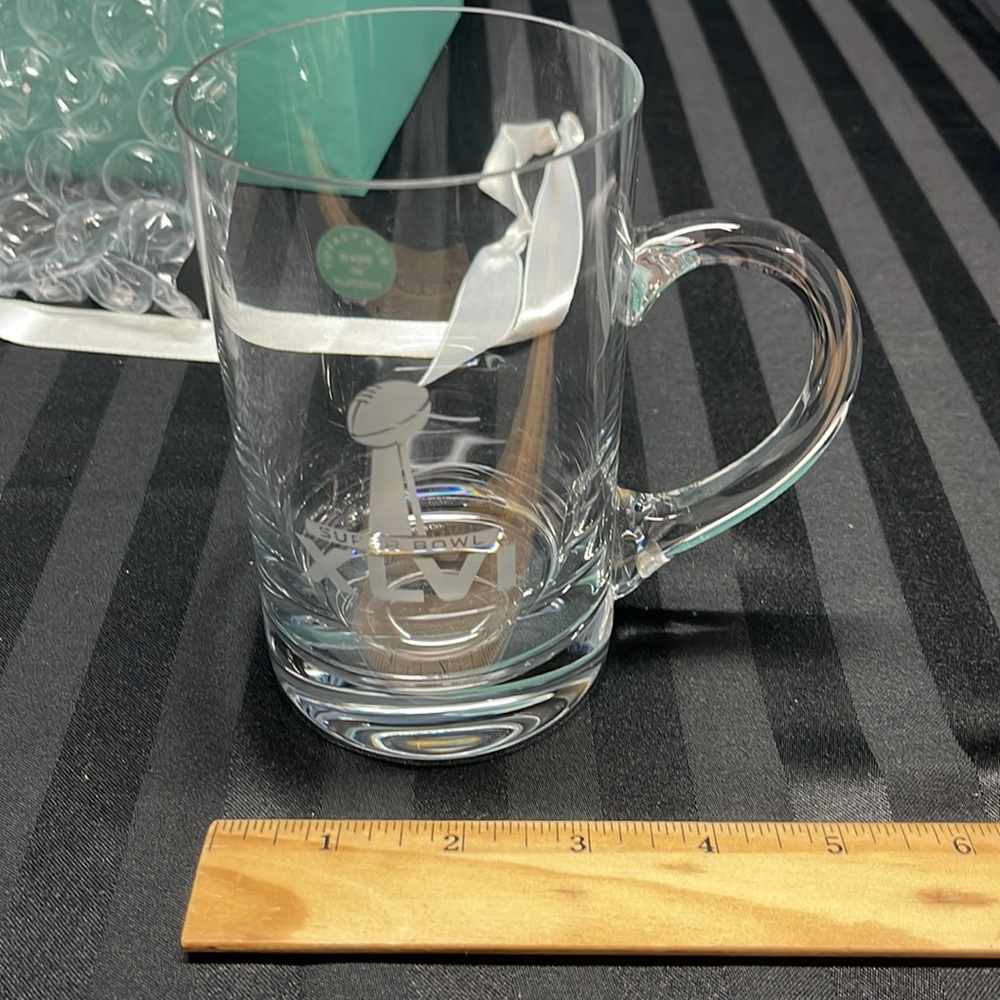 Tiffany & Co. Set of 2 Super Bowl XLVI Clear Crystal Beer Mugs, made in Slovenia - Picture 9 of 9